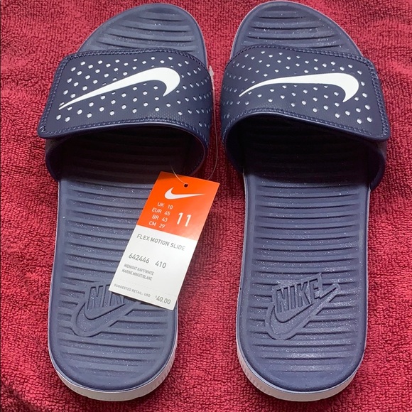 nike flex motion slides